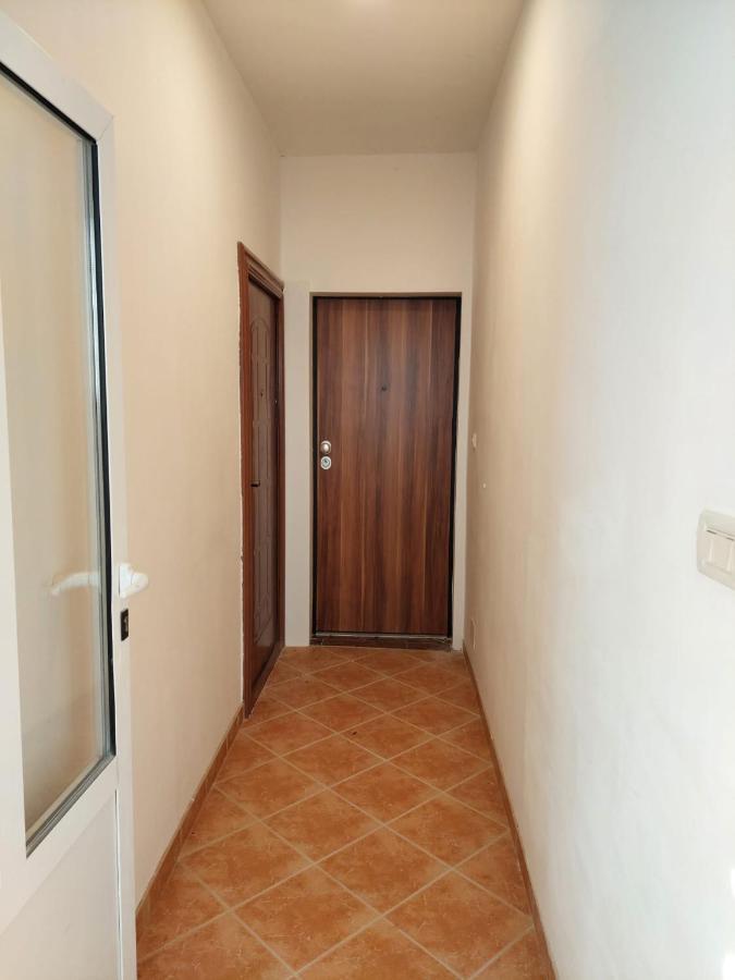 Apartment Eny Baška Voda المظهر الخارجي الصورة