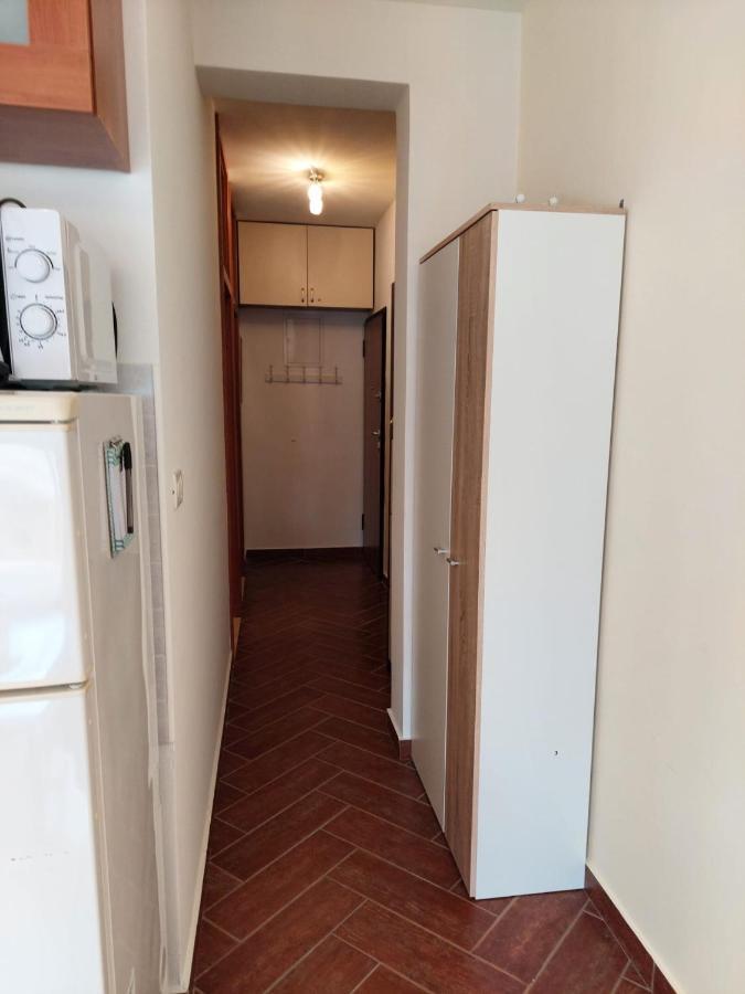 Apartment Eny Baška Voda المظهر الخارجي الصورة