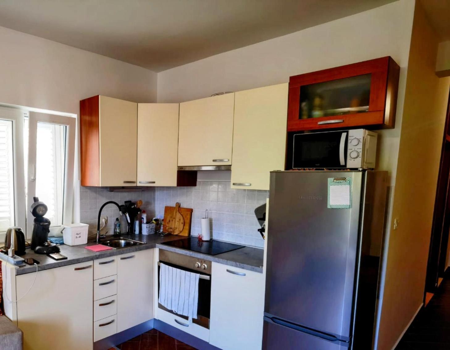 Apartment Eny Baška Voda المظهر الخارجي الصورة