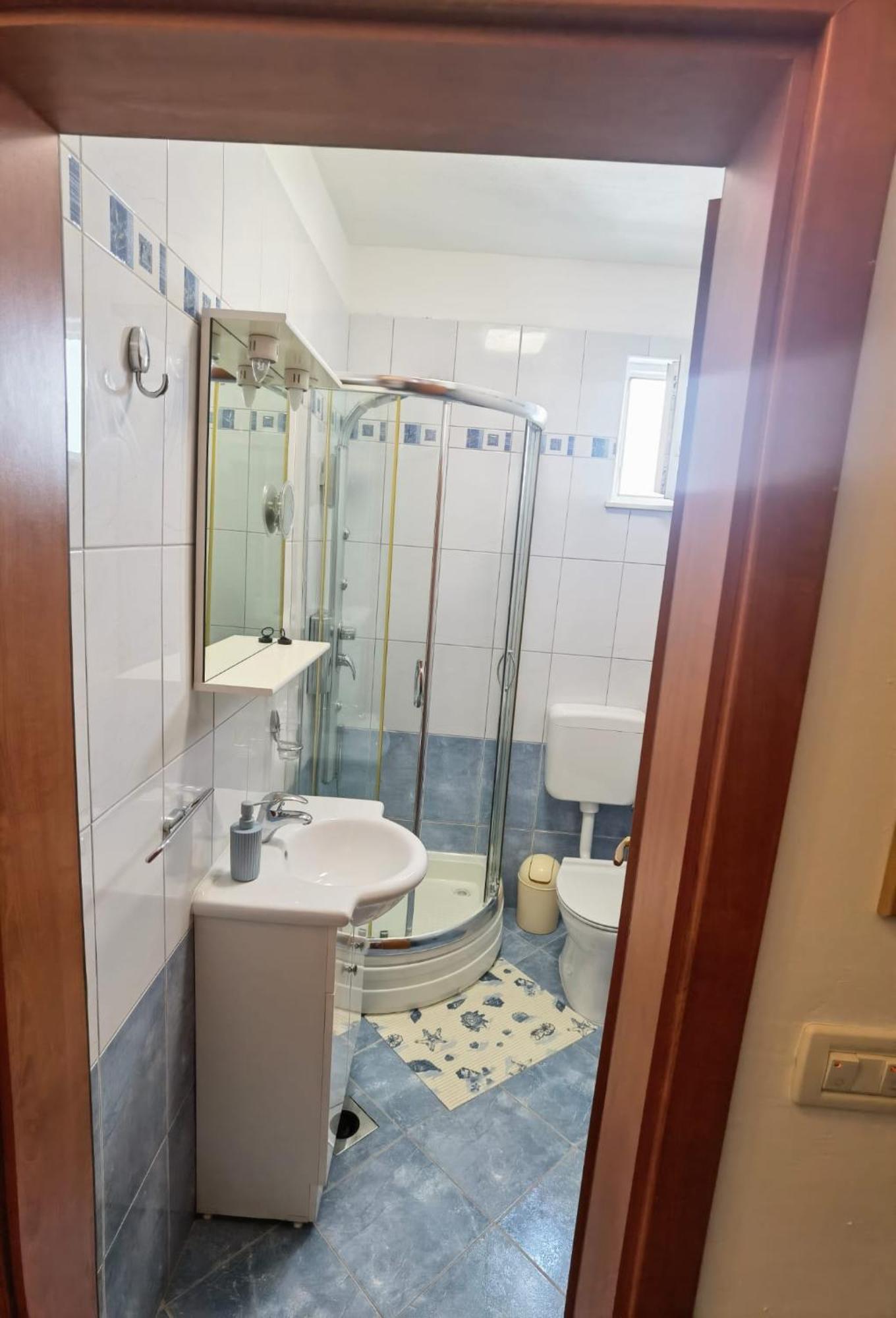 Apartment Eny Baška Voda المظهر الخارجي الصورة