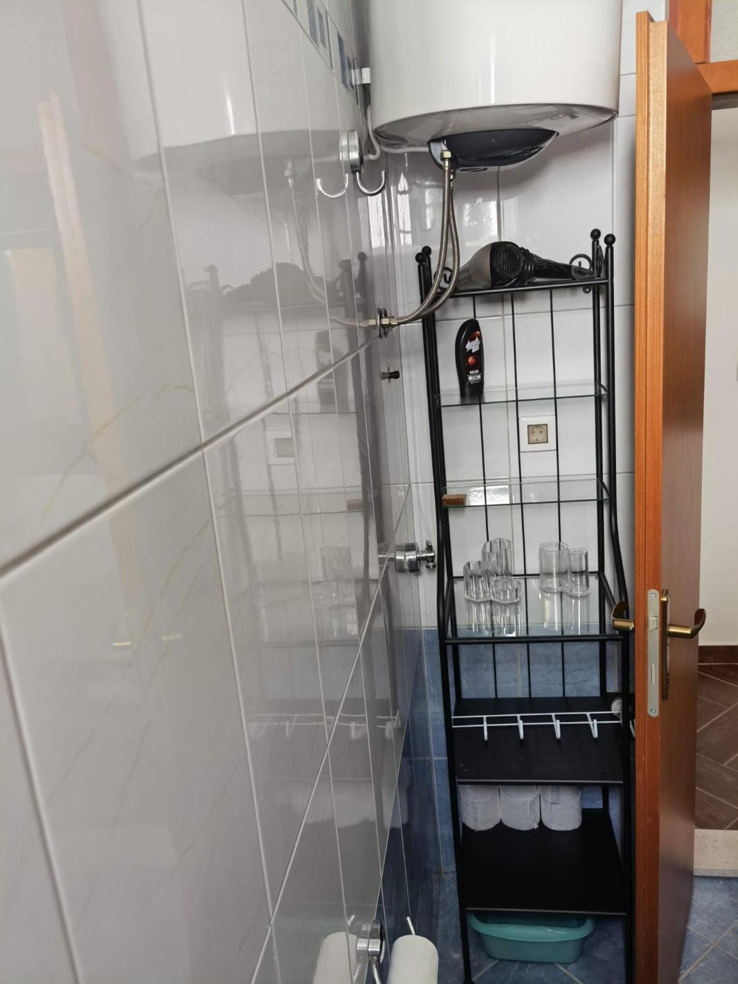 Apartment Eny Baška Voda المظهر الخارجي الصورة
